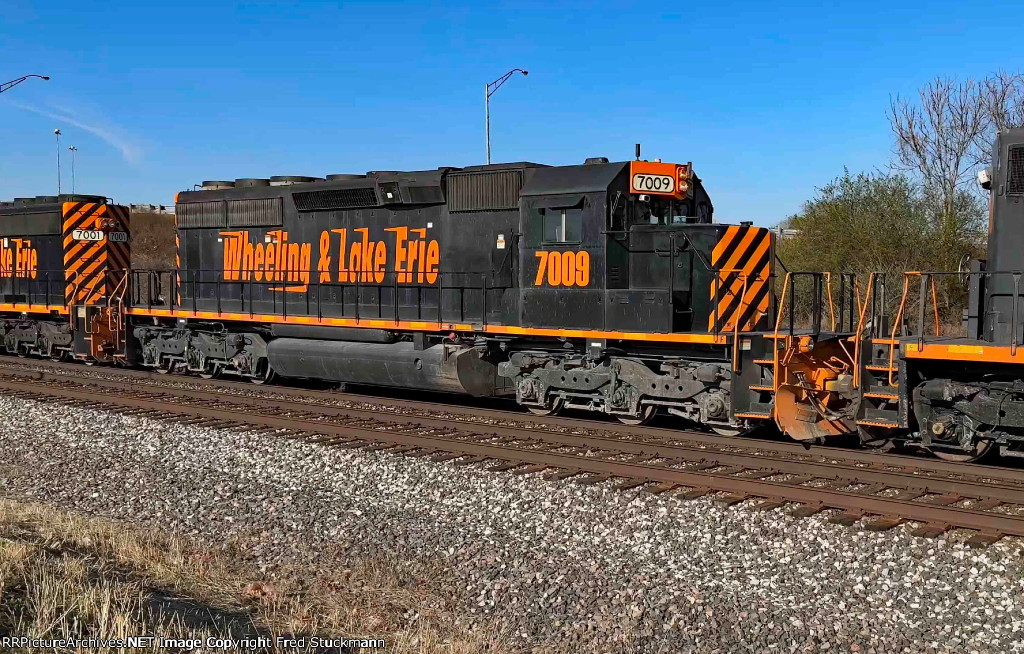 WE 7009